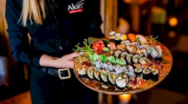 Zestaw sushi dla dwojga - Dąbrowa Górnicza (Akira Sushi & Ramen)