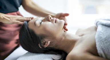 Masaż twarzy - Katowice (Atelier Massage, Klasyczny masaż twarzy, szyi i dekoltu)