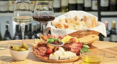 Degustacja win dla dwojga - Łódź (Mucha w Kieliszku)