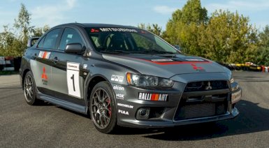 Jazda Mitsubishi Lancer EVO - Wiele torów (1 okrążenie, Super Cars)