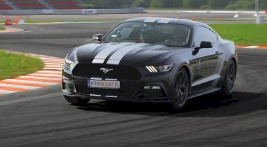 Jazda Fordem Mustangiem - 1 okrążenie - Wiele torów (AUTOPREZENT)