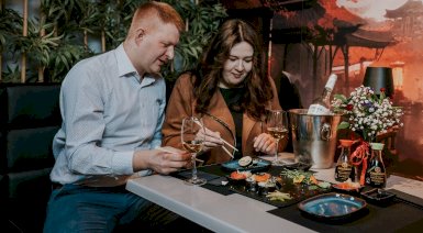 Romantyczna kolacja we dwoje - Czechowice-Dziedzice (Hakuto Sushi)