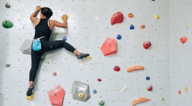 Wspinaczka ściankowa- zajęcia z instruktorem - prezent na 30 rocznicę ślubu