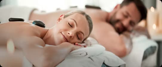 ludzie na leakach w spa