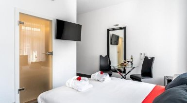 Weekend dla dwojga - Kraków (Komorowski Luxury Guest Rooms, 2 noclegi)