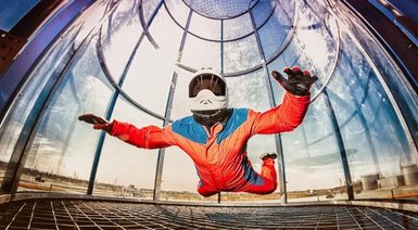 Lot w tunelu aerodynamicznym - prezent świąteczny dla chłopaka