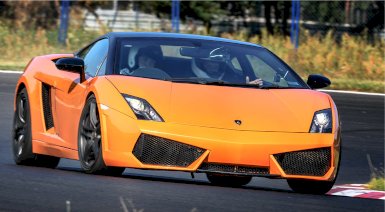Jazda Lamborghini Gallardo - 2 okrążenia - pomysł na prezent dla taty